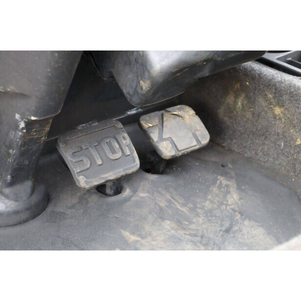 2011 Fenwick-Linde E30-03/600-47438429