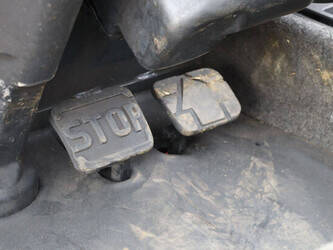 2011-fenwick-linde-e30-03-600-1456840-47438429