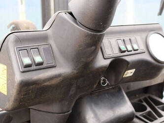 2011-fenwick-linde-e30-03-600-1456840-47438430
