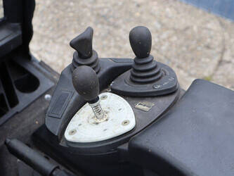 2011-fenwick-linde-e30-03-600-1456840-47438433