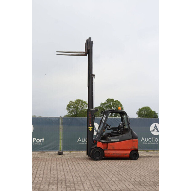 2011 Fenwick-Linde E30-03/600-47438441