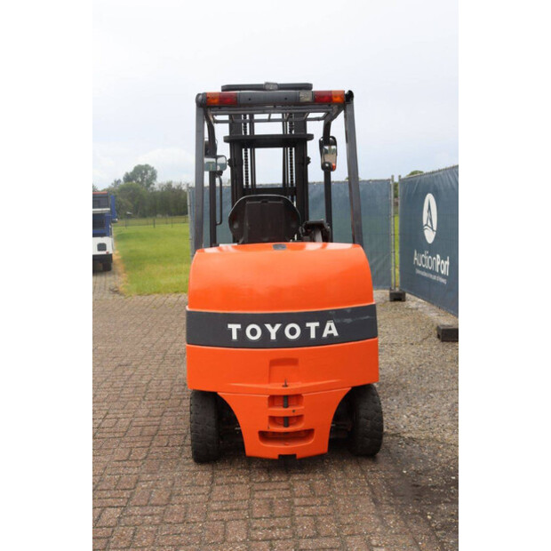 2010 Toyota 7FBMF35-47438490