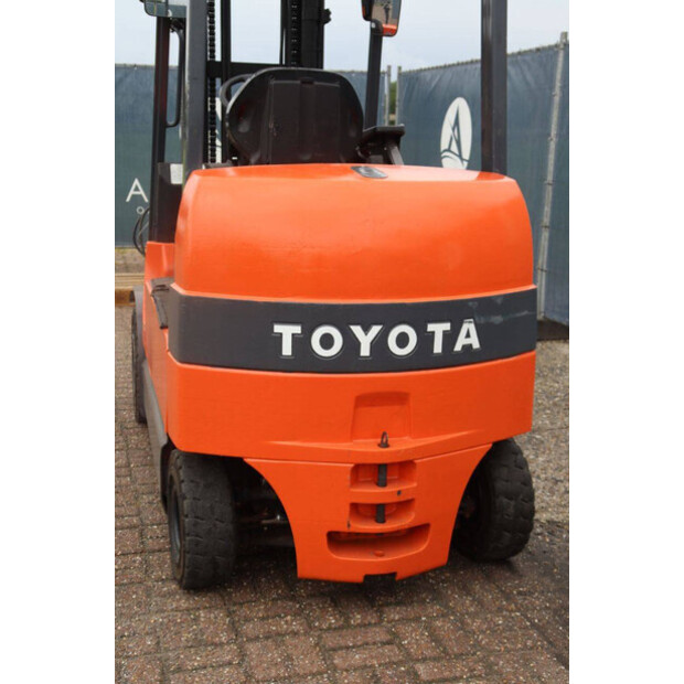 2010 Toyota 7FBMF35-47438502