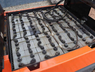 2010-toyota-7fbmf35-1456842-47438515