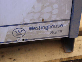 2010-toyota-7fbmf35-1456842-47438524
