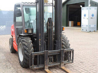 2005-manitou-mh25-4-47438533