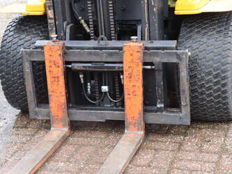 2011-toyota-bsp-12-47438610