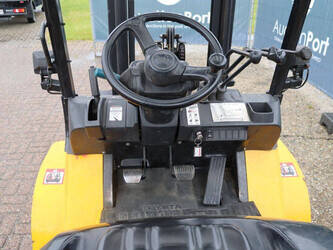 2011-toyota-bsp-12-47438619