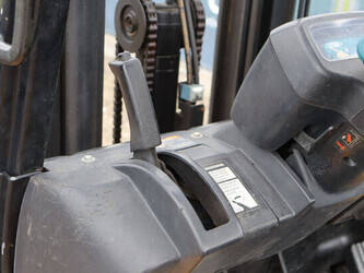 2011-toyota-bsp-12-47438624