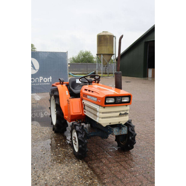 KUBOTA B1600DT-47438641