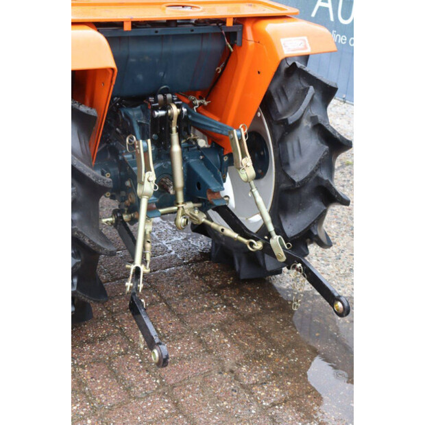 KUBOTA B1600DT-47438650