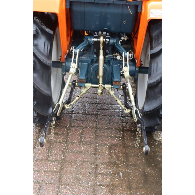 KUBOTA B1600DT-47438651