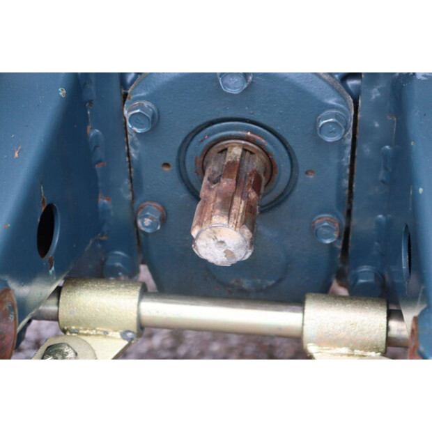 KUBOTA B1600DT-47438653