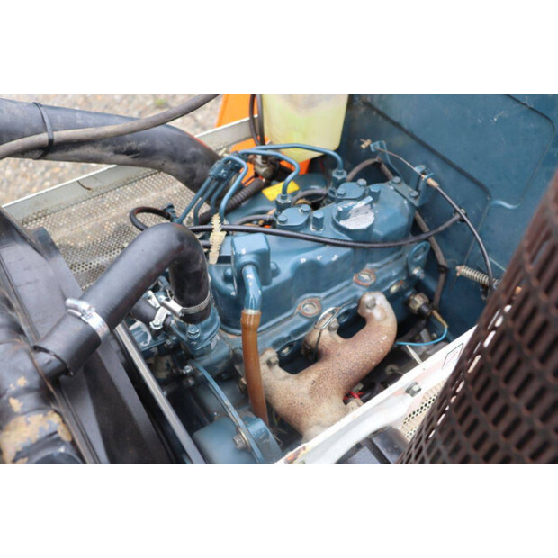KUBOTA B1600DT-47438666