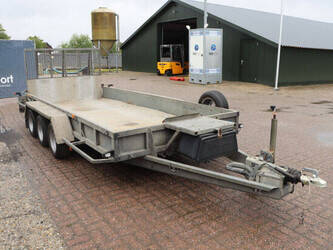 2013-knott-gmbh-kfg35-47438694