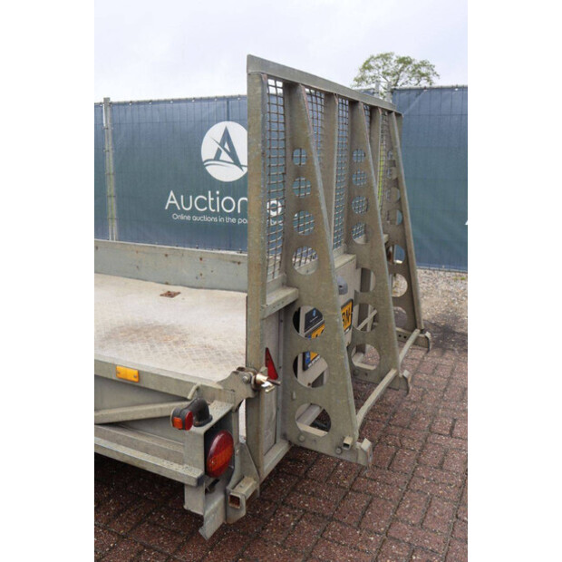 2013 Knott GmbH KFG35-47438704