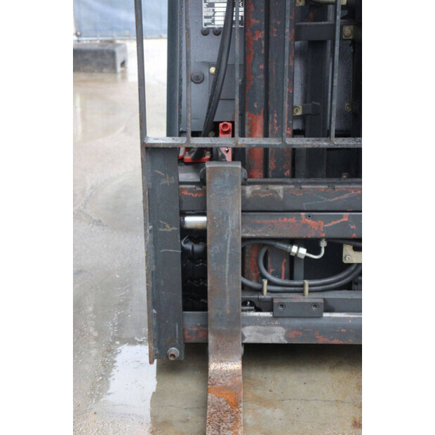 2001 Linde E14-02-47438897