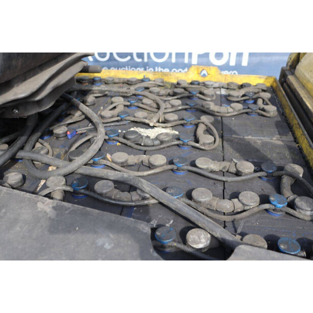 2011 Hyster E5.50XL-47438978