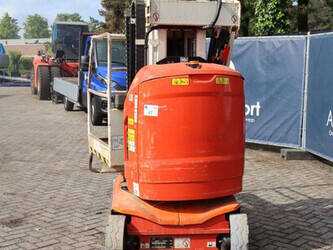 2014-jlg-toucan-8e-1456857-47438985