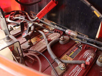2014-jlg-toucan-8e-1456857-47438993