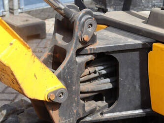 2018-jcb-19c-1-1456864-47439149