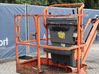 2014-jlg-f300a-jp-47439181