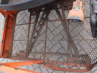 2014-jlg-f300a-jp-47439182
