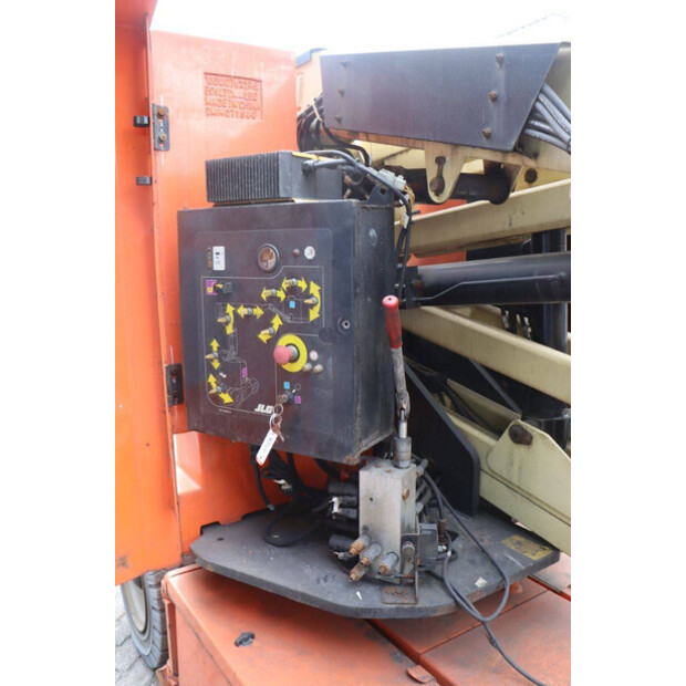2014 JLG F300A.JP-47439195