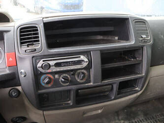 2008-nissan-cabstar-35-13-1456870-47439338