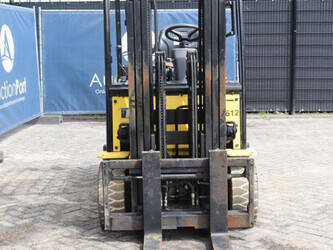 2014-hyundai-30bh-9-1456871-47439362
