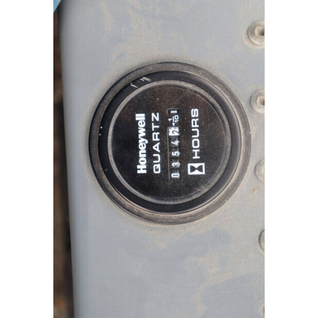 2015 سكايجاك SJ3219-47439425
