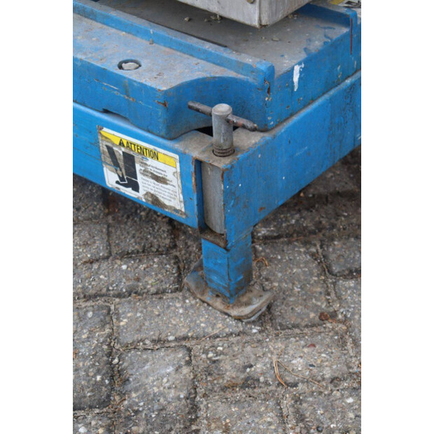 2000 Genie IWPE-20S-47439503