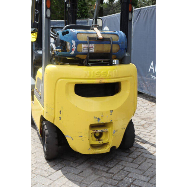 2001 نيسان PDO1A15PO-47439636