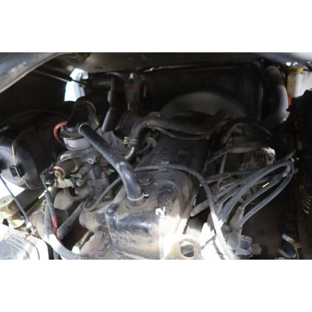 2001 نيسان PDO1A15PO-47439650