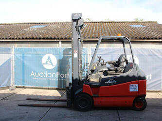 2009-linde-e30-336-660-47439691
