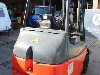 2009-linde-e30-336-660-47439694