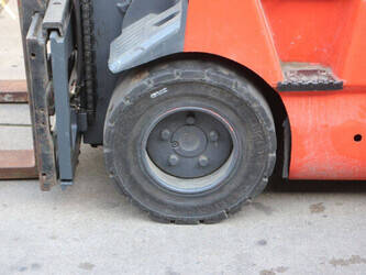 2009-linde-e30-336-660-47439709