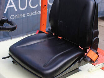 1985-toyota-2fbe13-47439818