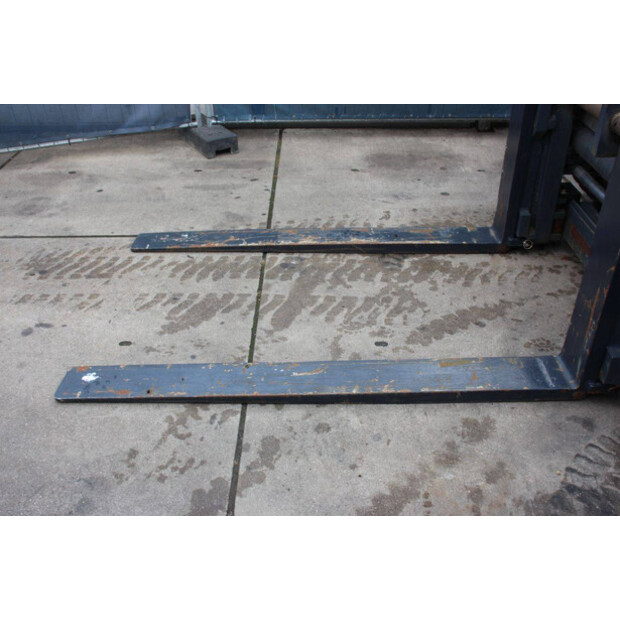 TCM FD135Z4-47439834