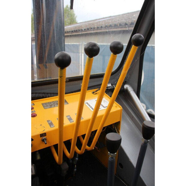 TCM FD135Z4-47439850