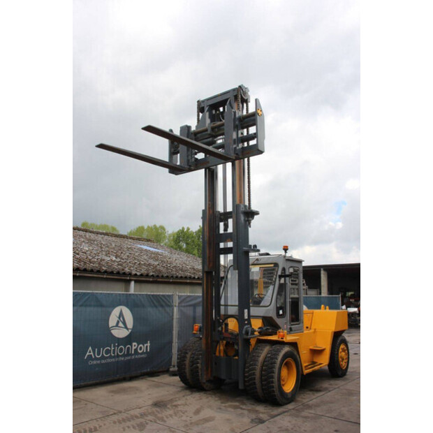 TCM FD135Z4-47439856