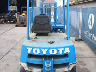 toyota-02-2fd35-47439863