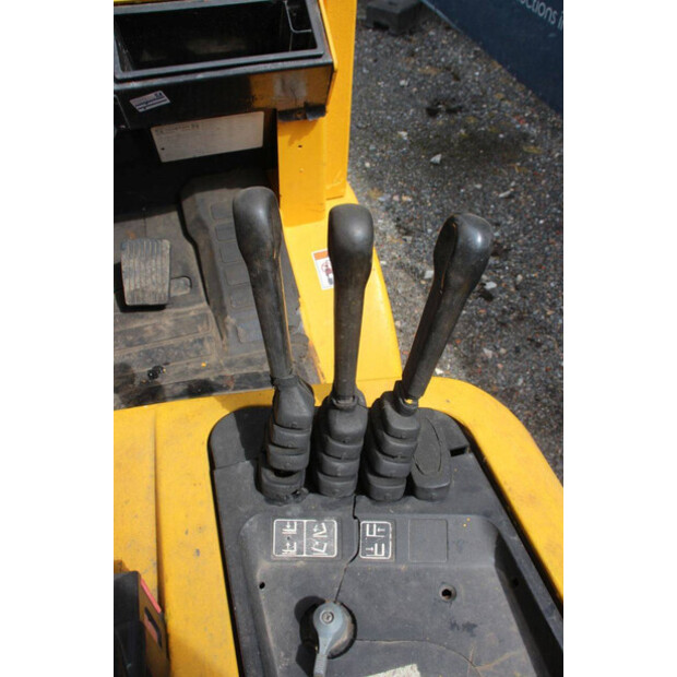 2004 Hyster H2.50XM-47439971