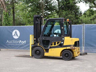 2021-yale-gdp30vxe2345-47440315