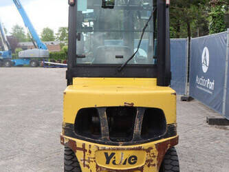 2021-yale-gdp30vxe2345-47440317