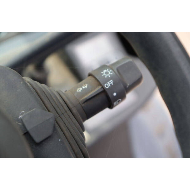 2017 Toyota 02-8FDF30-47440430