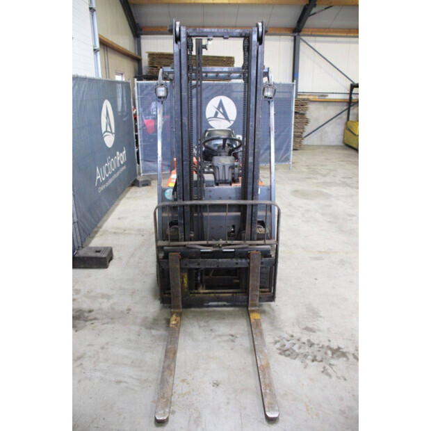 2000 Toyota 5FBE18-47440574