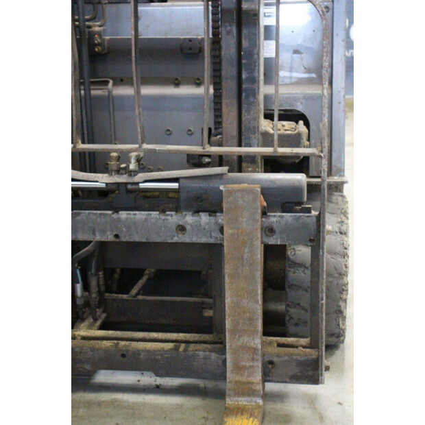 2000 Toyota 5FBE18-47440579