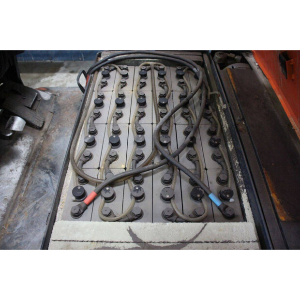 2000 Toyota 5FBE18-47440583