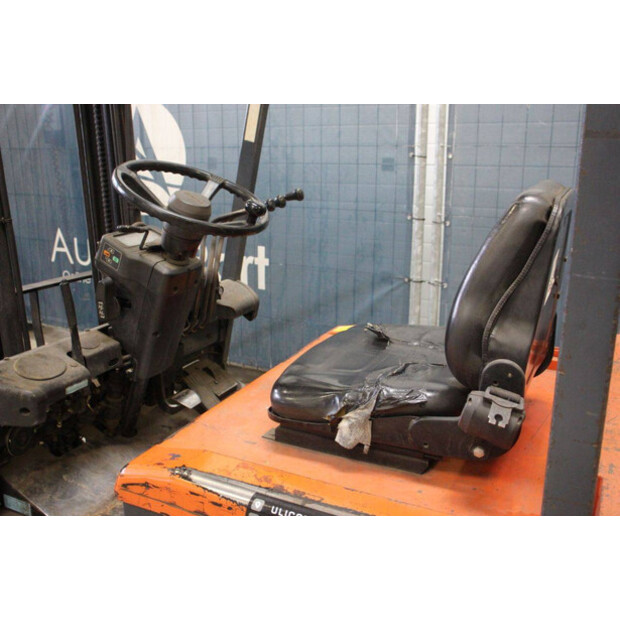 2000 Toyota 5FBE18-47440586
